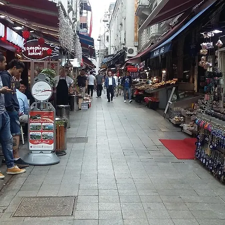 Zt Homes Taksim Apartment *