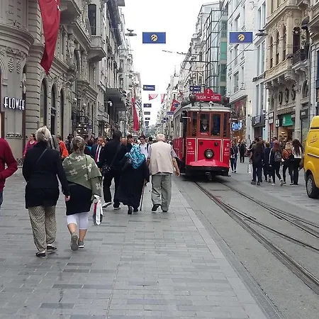 Zt Homes Taksim 公寓 *